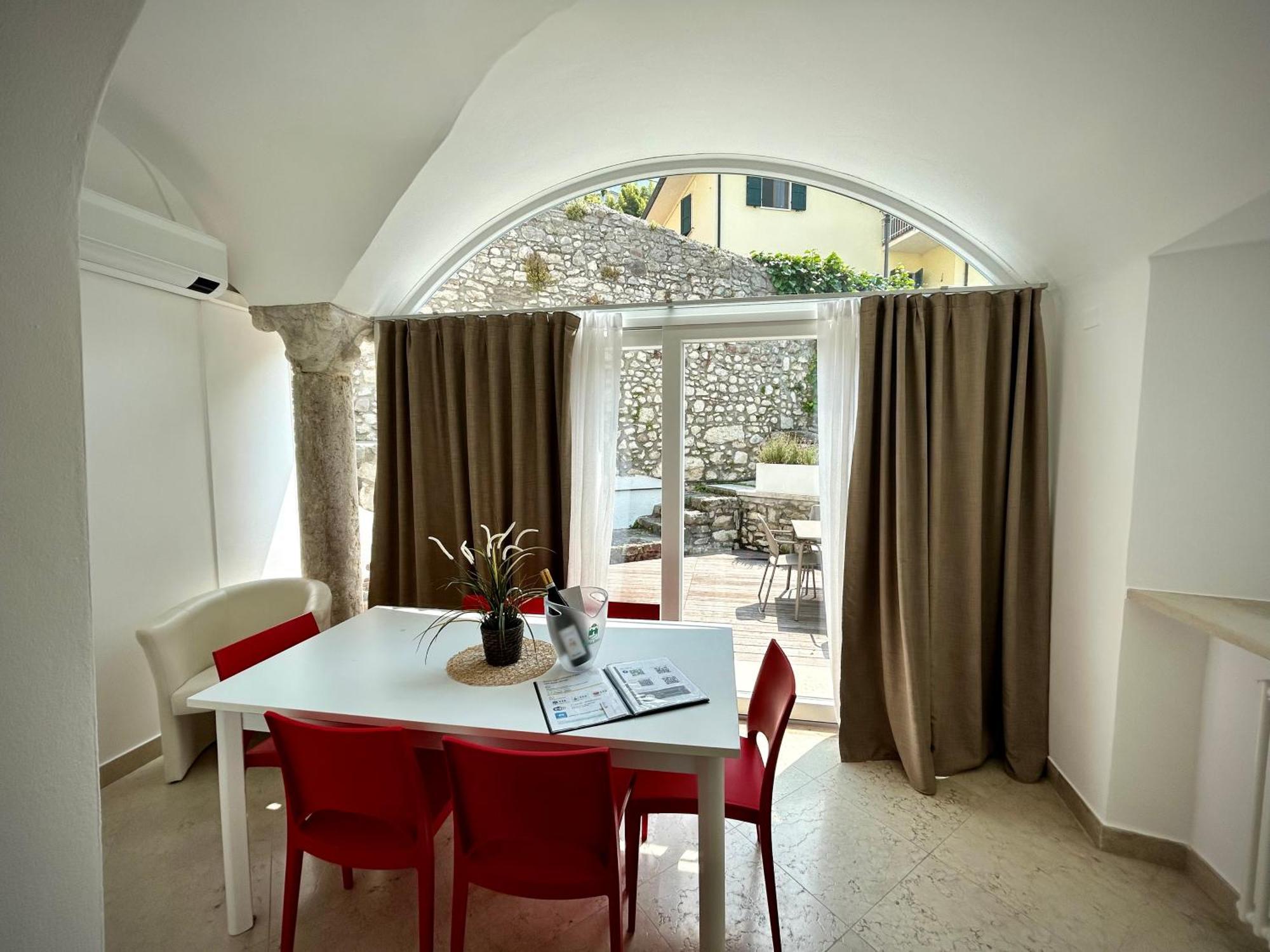 Villa Borgo Borago Brenzone sul Garda Rom bilde